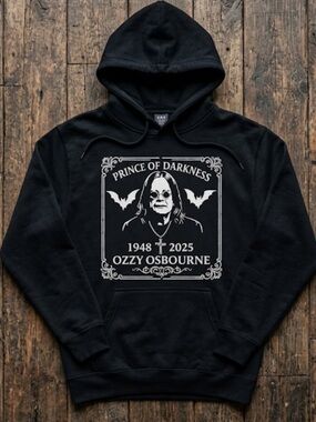 Ozzy Osbourne memorial Black Hoodie Size Medium